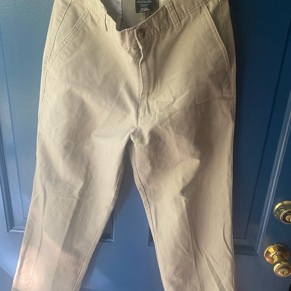 womens khaki pants - Picture 2 of 6